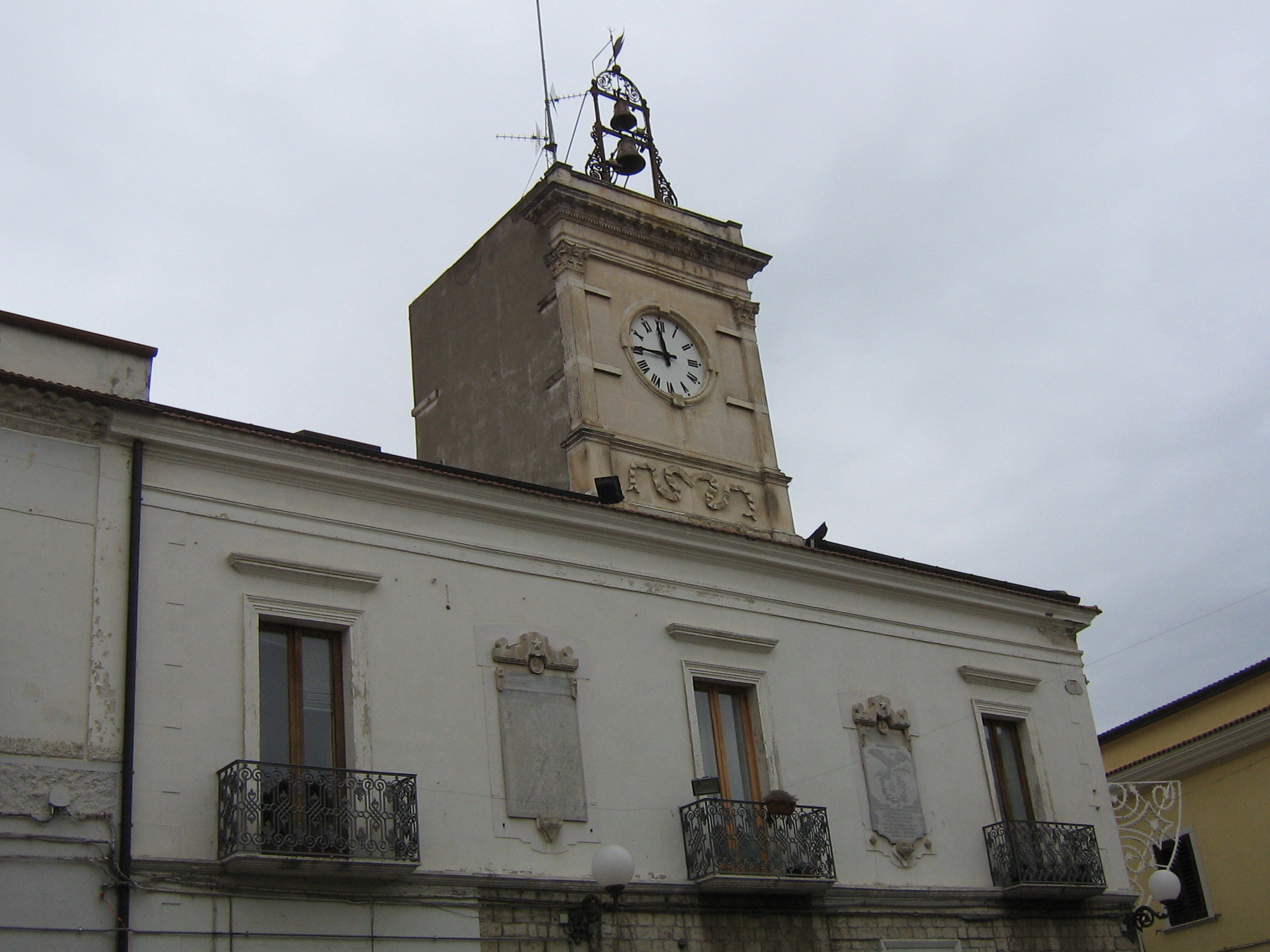 Orologio Canonico a Barile